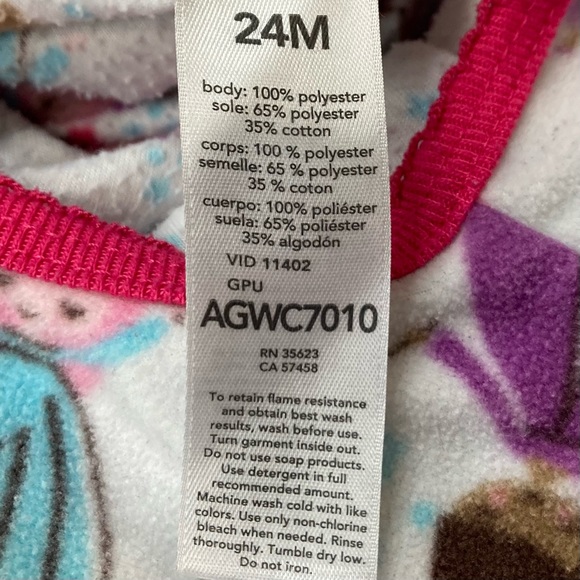 Carter’s Footies Pajamas Fleece White Princess Graphic Sz 24M - Picture 5 of 10